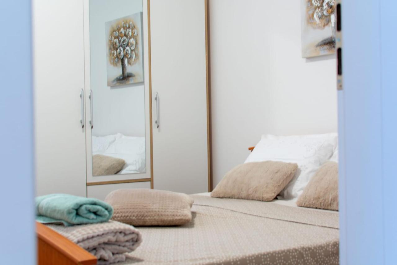 شقة Apartman Karmen Kaštela المظهر الخارجي الصورة